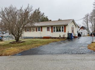 28 Major Dr, Plainfield, CT 06374