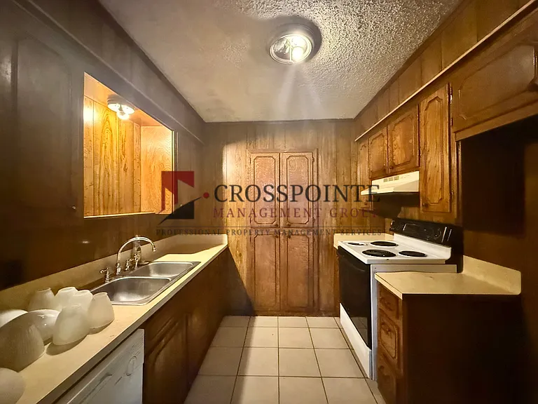 Tammy Lynn Dr 314 — Photo 18