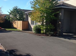 6003 NE 1st Cir, Renton, WA 98059