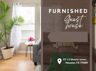 517 Eleanor St, Houston, TX 77009