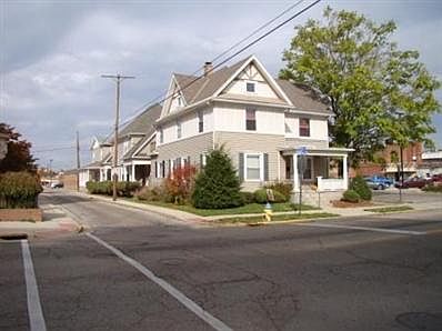 2nd image of 84 W 2nd St