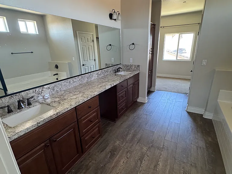 1567 S Varick Ct — Photo 12