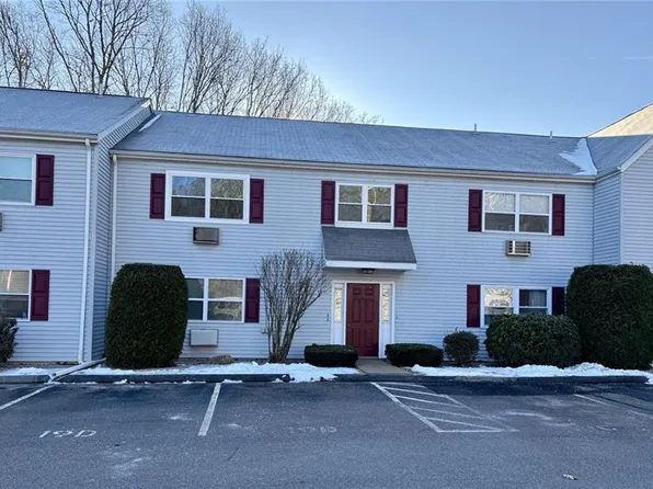 19 Apache Dr #F, Westerly, RI 02891
