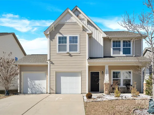 12852 Mustang Dr, Midland, NC 28107