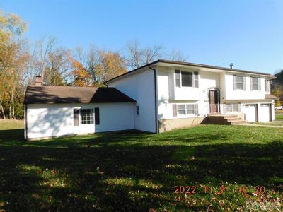 83 Stillwell Rd, Kendall Park, NJ, 08824