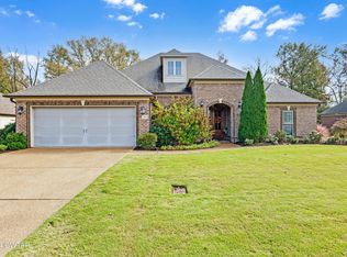 284 Millstream Dr, Jackson, TN 38305