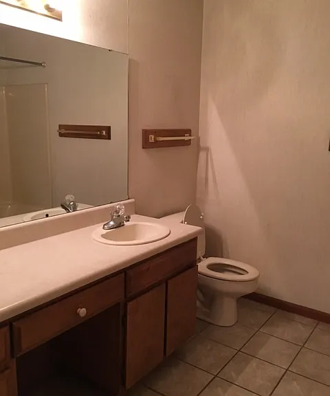 2314A Pineview Dr — Photo 4