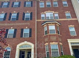 7116 Daniel John Dr, Elkridge, MD 21075