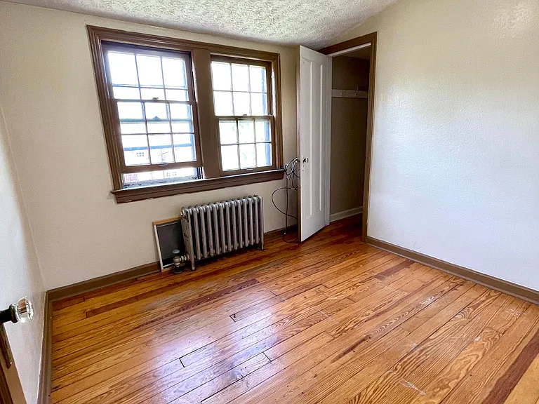 3682 Glencairn Rd #2 — Photo 11