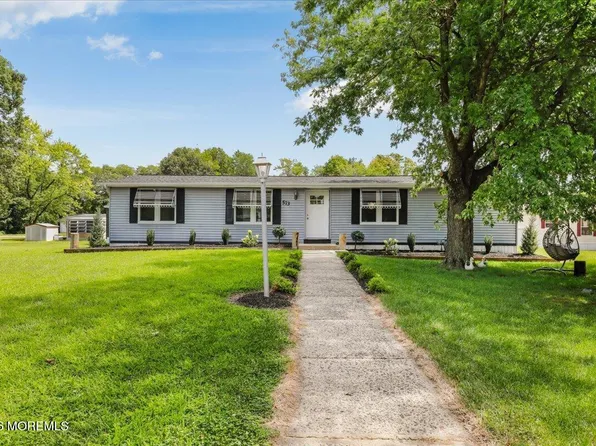 573 Cherin Road, Freehold, NJ 07728