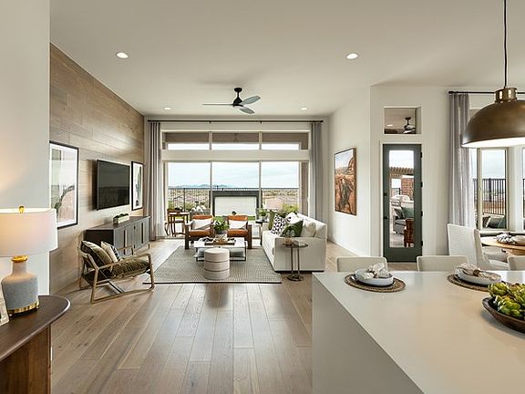 The Windsor - Living Room