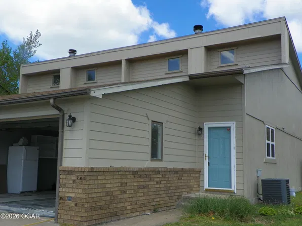 3521 E Laurel St, Joplin, MO 64801