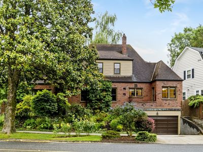 3622 NE Hassalo St, Portland, OR, 97232