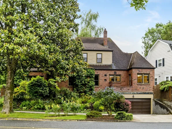 3622 NE Hassalo St, Portland, OR 97232