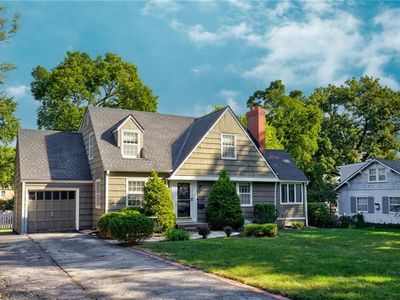 5612 W 61st Ter, Mission, KS, 66202