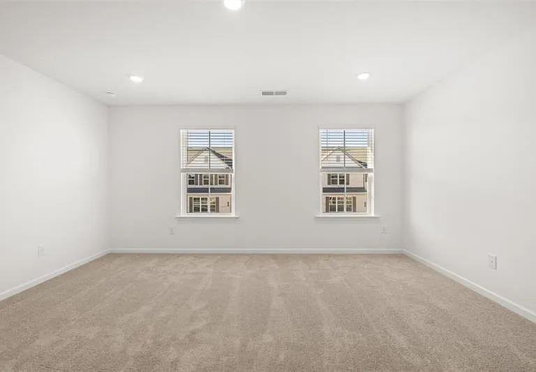 84 Smithwood Dr — Photo 12