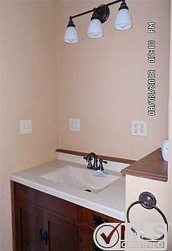 4th image of 216 Doraland St