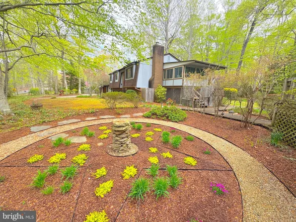 4063 Sands Rd, Harwood, MD 20776