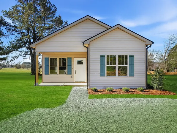 1471 Aquilla Rd, Benson, NC 27504