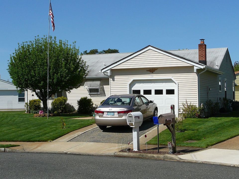 25 KIRKWOOD - FRONT