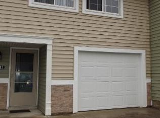 3317 River Bluff Dr, Eagan, MN 55121