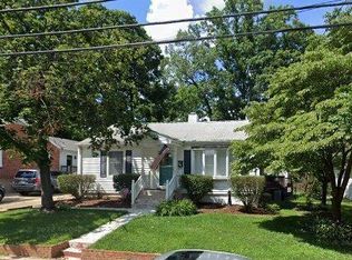 10826 Warwick Ave, Fairfax, VA 22030