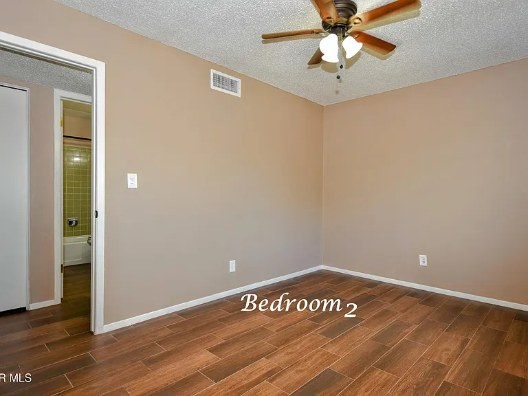 10348 Darin Rd — Photo 34