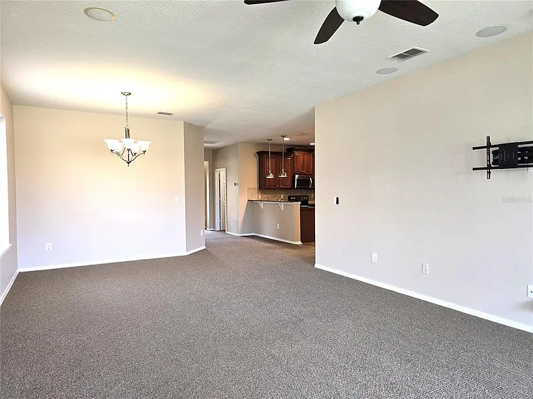 5646 Sunset Falls Dr — Photo 6