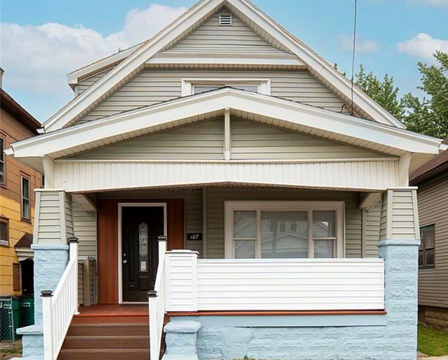 1st image of 107 Hazelwood Ave