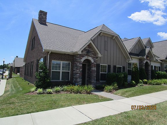 2nd image of 302 Westminster Dr Unit 87