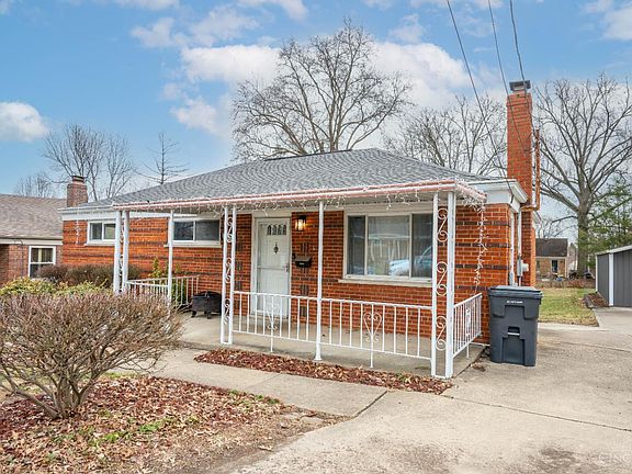 3rd image of 2156 Townhill Dr