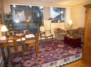 1643 Cambridge St APT 32, Cambridge, MA 02138