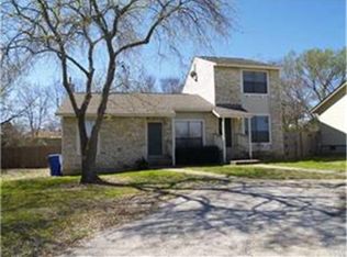 109 Hillside Dr, Elgin, TX 78621