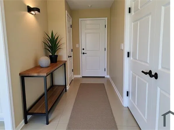 738 Eaverson St #2, Jacksonville, FL 32204