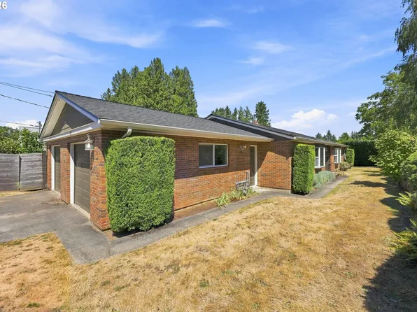 880 NW Florence Ave, Gresham, OR 97030
