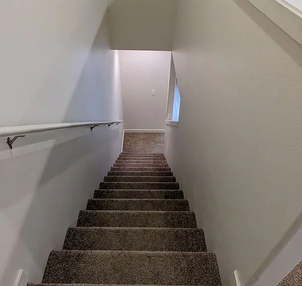 Halsey East Townhomes — Photo 56