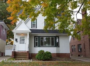 13558 Cedar Rd, University Heights, OH 44118