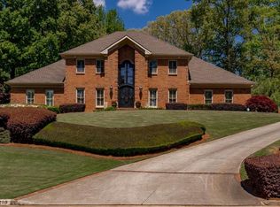 210 Grogans Lndg, Sandy Springs, GA