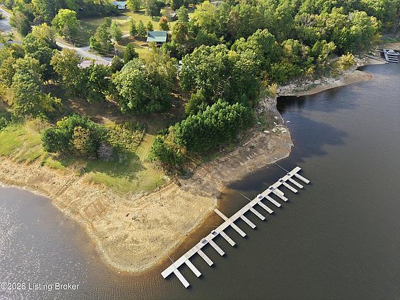 3rd image of 69 Cedar Cove Rd