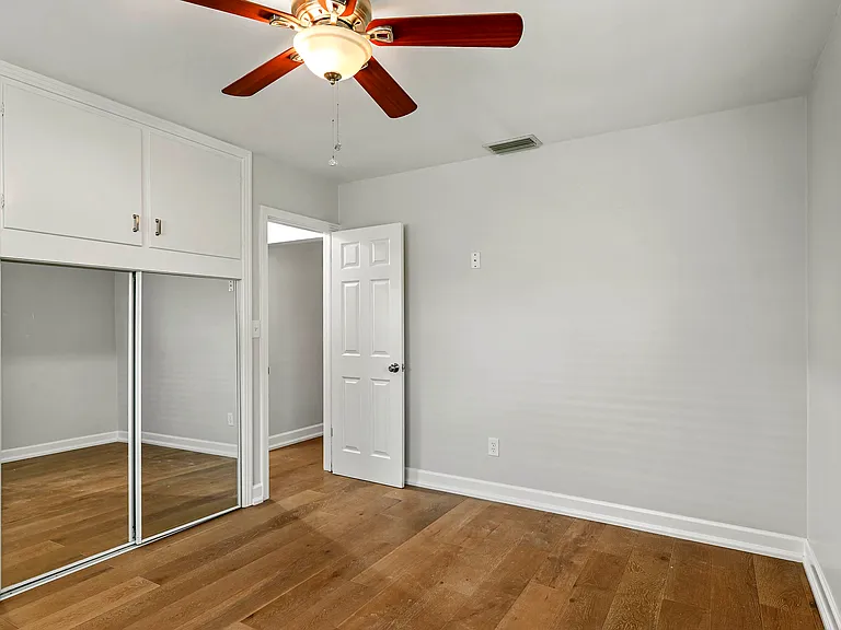 1781 Bryan Ave — Photo 18
