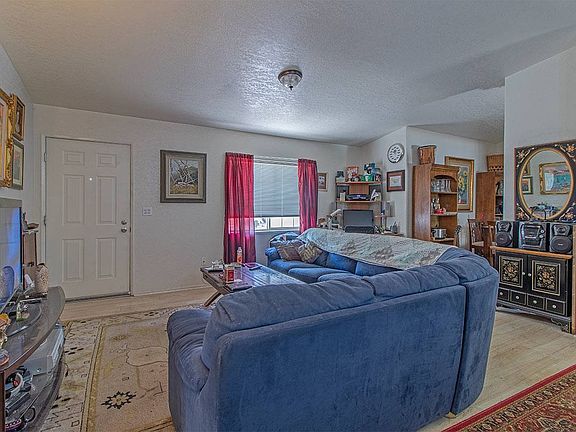 4th image of 205 Trojan Way