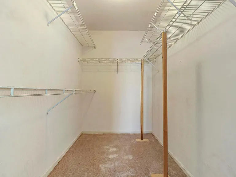 1206 Ballantrae Pl #E — Photo 12
