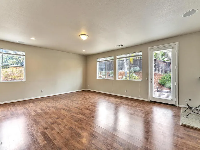 24889 Ashtree Ct — Photo 11