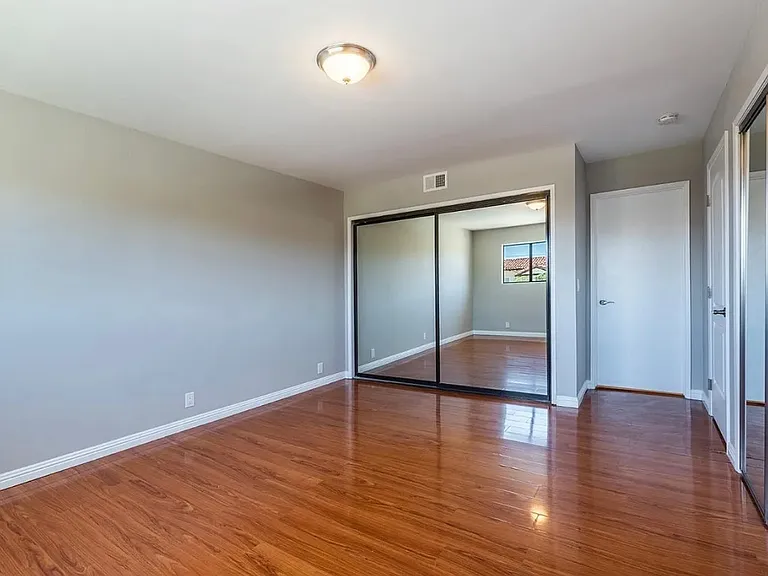 621 E Lomita Ave #A — Photo 22