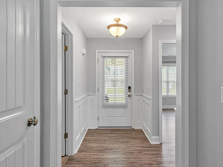 203 Pastoral Ct — Photo 4