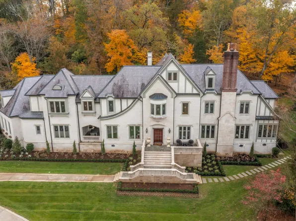 1033 Vaughn Crest Dr, Franklin, TN 37069