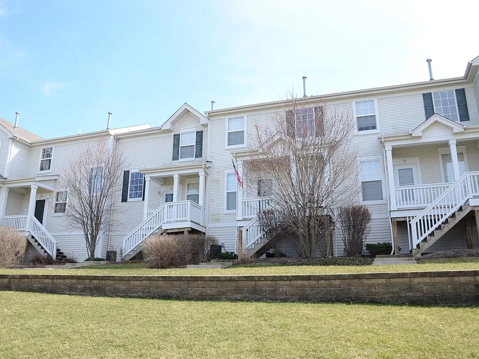 1508 Cambria Dr #4
