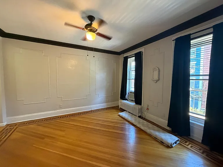 528 Bloomfield St #3 — Photo 4
