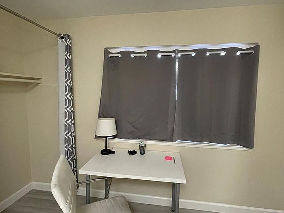 4th image of 1446 Lexington Dr #3