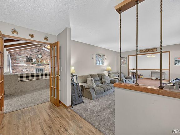 4th image of 603 Birchbark Ln